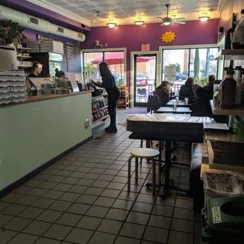 Fresca On Addison - Hoppin' restaurant! - Pizza Near Me - Richmond, Virginia