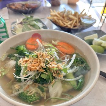 Soup Shop - Pho Veggie & Tofu - Vietnamese Near Me - South Gate, California Soup Shop - Pho Veggie & Tofu - Vietnamese Near Me - South Gate, California