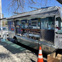 La Tapatia Grill - Food Truck