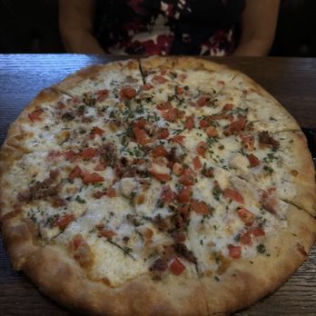 Steam Plant Restaurant & Brew Pub - Chicken bacon ranch pizza (I do not recommend) - Brewpubs Near Me - Spokane, Washington