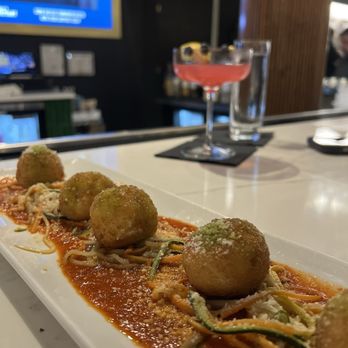 The Board Room - goat cheese balls - Tapas/Small Plates Near Me - Libertyville, Illinois