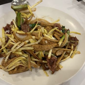 Beijing Restaurant - F14. Yellow Chives and Bean Curd with Beef - Korean Near Me - Santa Clara, California