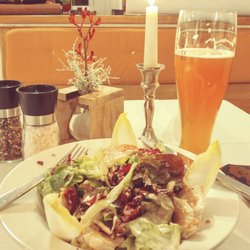 Restaurant Alte Hofkammer - Crispy chicken salad