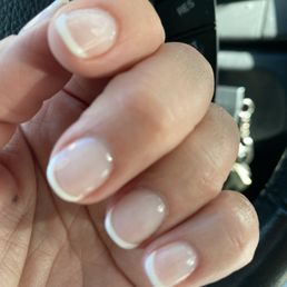 Nail dip French, so clean and natural looking Nail dip French, so clean and natural looking