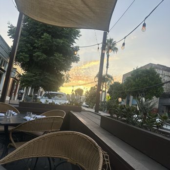 Compagnon Wine Bistro - The sunset topped it off. - French Near Me - San Pedro, California Compagnon Wine Bistro - The sunset topped it off. - French Near Me - San Pedro, California