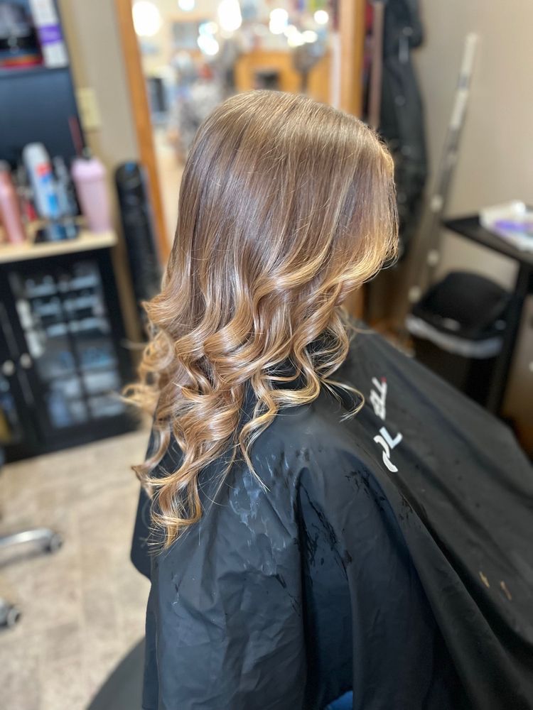 HEAD TO TOE SALON Updated September 2024 25 Photos 7352 State Hwy 23, Oneonta, New York