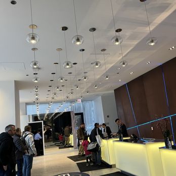 Radisson Blu Aqua Chicago - Lobby - Hotels Near Me - Chicago, Illinois Radisson Blu Aqua Chicago - Lobby - Hotels Near Me - Chicago, Illinois