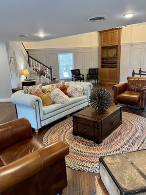 Aurora Inn Hotel & Event Center