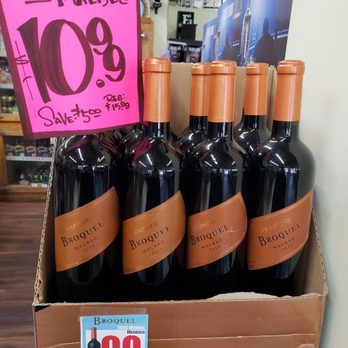 John's Liquor Store - Broquel Malbec 750ml
Sale: $10.99 - Beer, Wine & Spirits Near Me - Denver, Colorado John's Liquor Store - Broquel Malbec 750ml
Sale: $10.99 - Beer, Wine & Spirits Near Me - Denver, Colorado