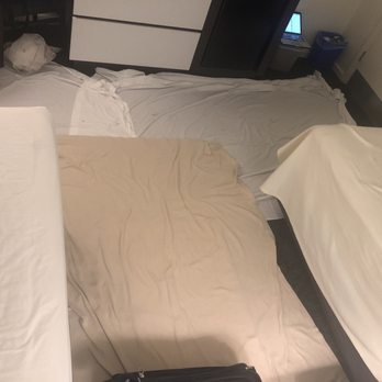 Kings Inn San Diego - Had to cover the floor with bed sheets cause it was that filthy - San Diego, CA