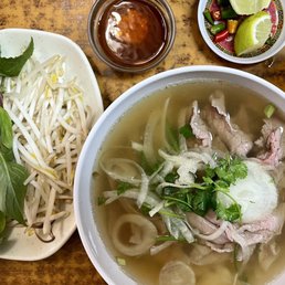 Pho Tai