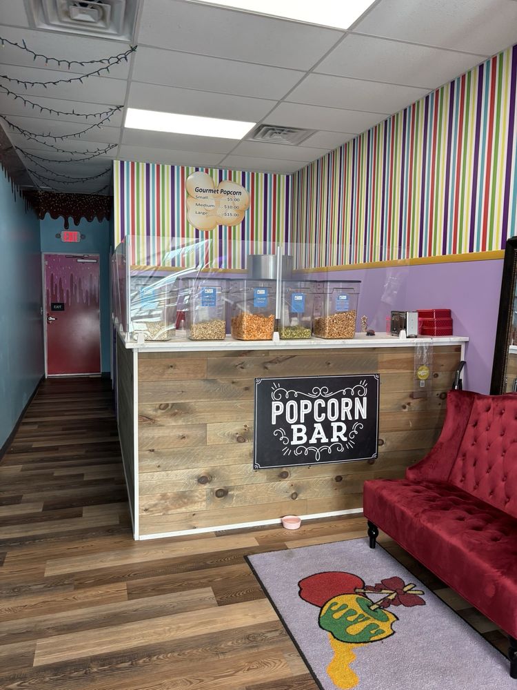 Sheryl's Candy Apple Creations & Dessert Bar