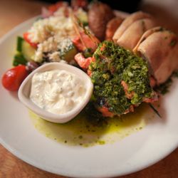 Lola - Salmon Kebab