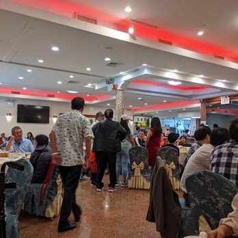 Seng Seafood Restaurant - Interior - Dim Sum Near Me - New York, New York Seng Seafood Restaurant - Interior - Dim Sum Near Me - New York, New York