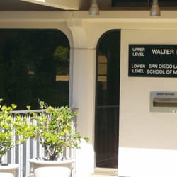 Walter Library - Entrance to Walter Library.