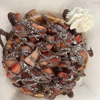 Cafe Destin - Strawberry Nutella waffle - Cafes Near Me - Destin, Florida