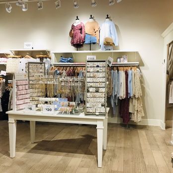 Francesca's - Inside - Women's Clothing Near Me - Henderson, Nevada