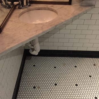 Gaetano's - Women's bath - Italian Near Me - Denver, Colorado