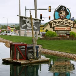 Pirates Cove Adventure Golf