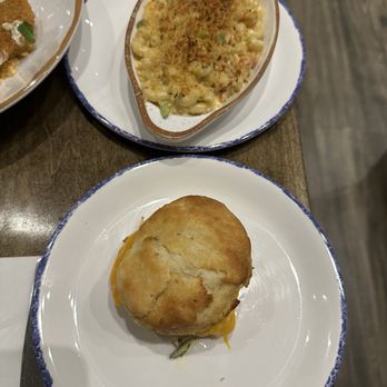 Hissy Fit - Crawfish Mac and cheese The Bukowski biscuit sandwich - Southern Near Me - Austin, Texas