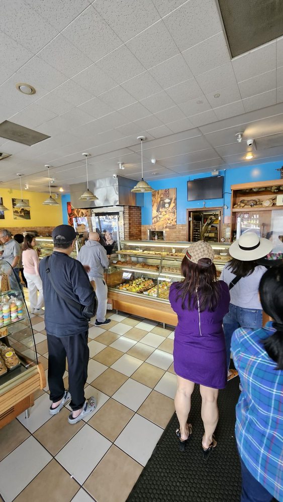 BOULANGERIE PIERRE & PATISSERIE Updated October 2024 553 Photos