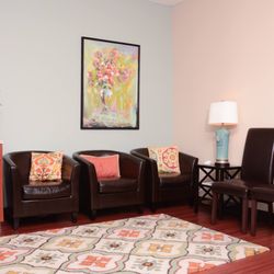 Family Dental Associates of Spring Hill - Spacious and comfortable waiting area for our patients and their families