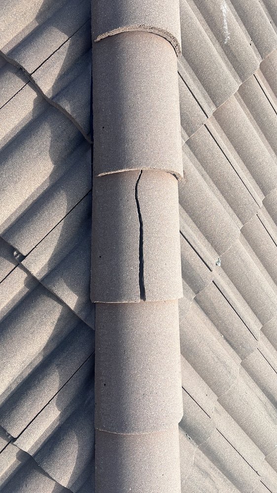 Slide of Israel Professional Roofer