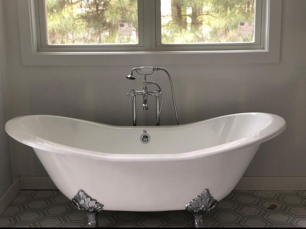 Slide of LT Plumbing Solutions