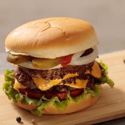 Steak'N Shake - Burger Triple 'n Cheese
