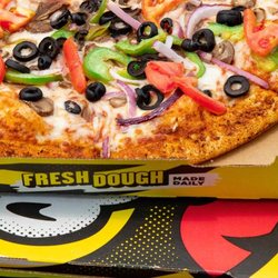 Hungry Howie's Pizza - Our Veggie Pizza features mushroom, green pepper, onion, black olive, tomato & mozzarella.