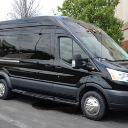 Royalty Limousines