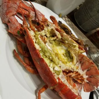 Cafe Sierra - Chinese New Year buffet - New American Near Me - Universal City, California