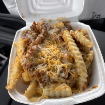 California Burger - Chillli Cheese Fries - Burgers Near Me - Fort Wayne, Indiana