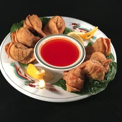 Pork wontons with sweet and sour sauce