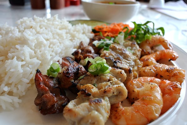 New Mee Fung Restaurant by null