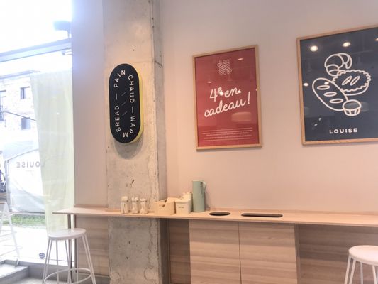 Louise Boulangerie by null