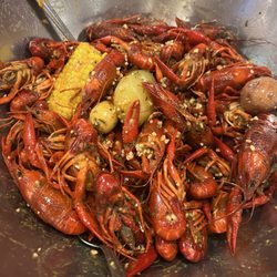 Angleton Seafood - 2lbs boiled crawfish