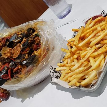 Crawfish King - Diggers bucket, mild garlic butter and cajun fries - Cajun/Creole Near Me - Seattle, Washington
