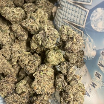 Grow Together - Lemon Cherry Gelato - Cannabis Dispensaries Near Me - Brooklyn, New York Grow Together - Lemon Cherry Gelato - Cannabis Dispensaries Near Me - Brooklyn, New York