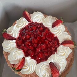 Everything is Cheesecake - Strawberry Crunch w/ Extra Crust