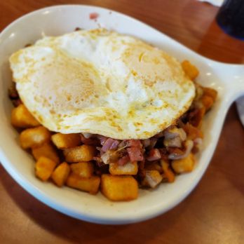Rise & Shine - Meatlovers Skillet - Breakfast & Brunch Near Me - Indianapolis, Indiana Rise & Shine - Meatlovers Skillet - Breakfast & Brunch Near Me - Indianapolis, Indiana