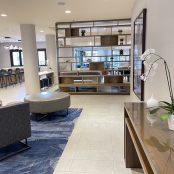 Costa Mesa Marriott - Lobby is so nice! - Hotels Near Me - Costa Mesa, California Costa Mesa Marriott - Lobby is so nice! - Hotels Near Me - Costa Mesa, California