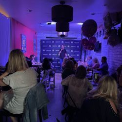 The Neighborhood Sports Bar and Kitchen - Comedy Night with Jericho Faustino performing