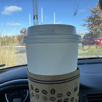Sweet Tee's at Indian Creek - Large hot chocolate. - Coffee & Tea Near Me - Olathe, Kansas Sweet Tee's at Indian Creek - Large hot chocolate. - Coffee & Tea Near Me - Olathe, Kansas