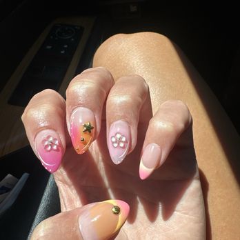 Puffin Nails - Nail Salons Near Me - Concord, California Puffin Nails - Nail Salons Near Me - Concord, California