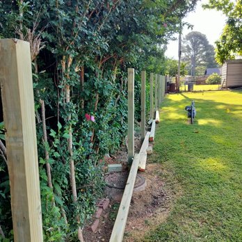 Fence and Repairs NWA - Fences & Gates Near Me - Rogers, Arkansas Fence and Repairs NWA - Fences & Gates Near Me - Rogers, Arkansas
