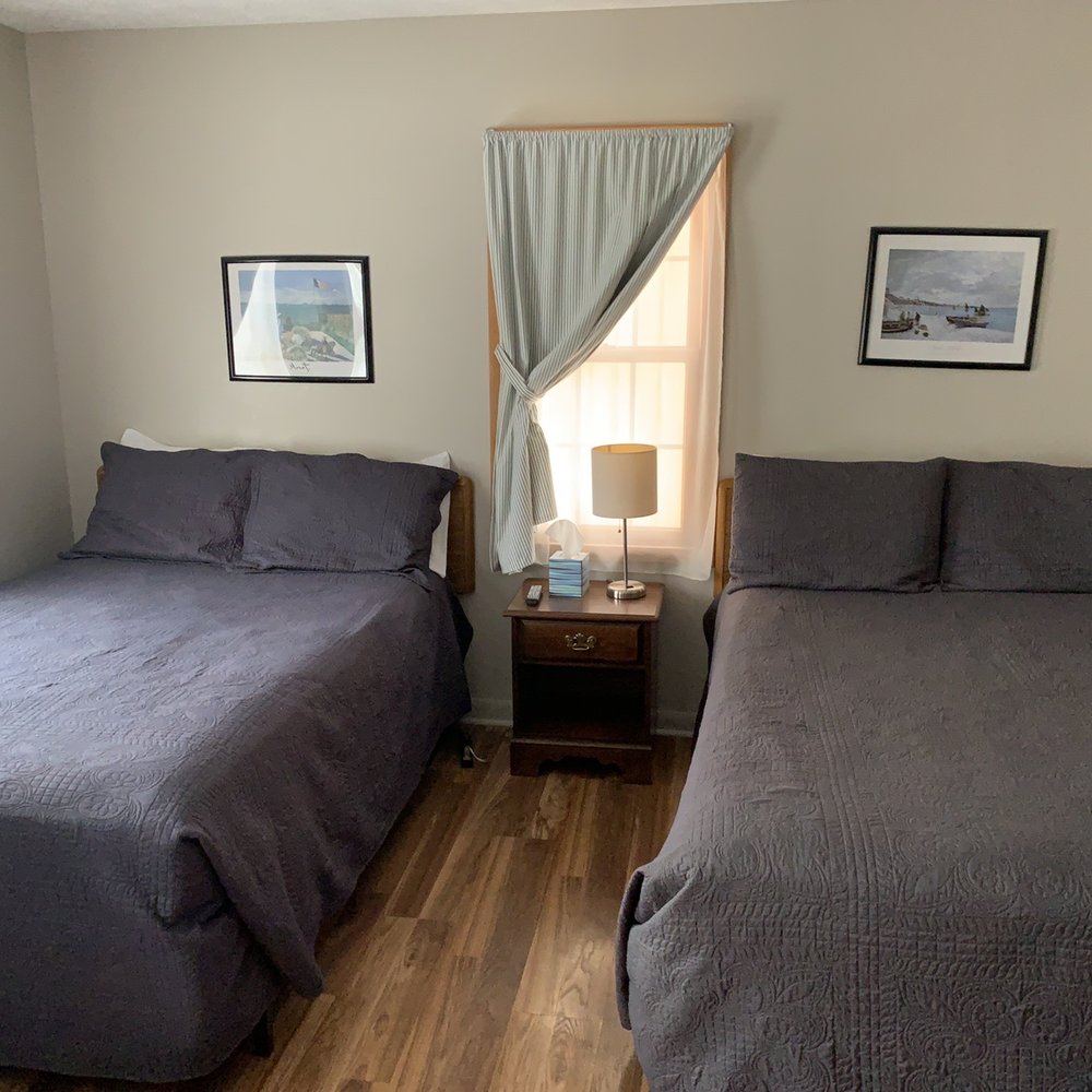 Lakeside Resort - 2 beds - Resorts Near Me - Watkins Glen, New York Lakeside Resort - 2 beds - Resorts Near Me - Watkins Glen, New York