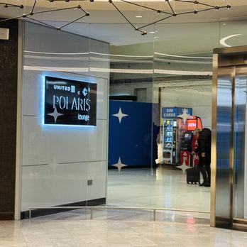 United Polaris Lounge - Airport Lounges Near Me United Polaris Lounge - Airport Lounges Near Me