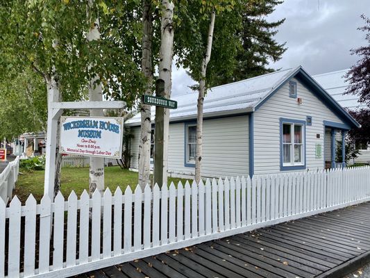 Pioneer Park by null