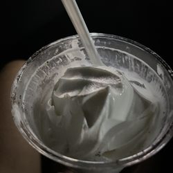 Broadway Dairy Maid - Oreo flurry has only oreos in the top and bottom.